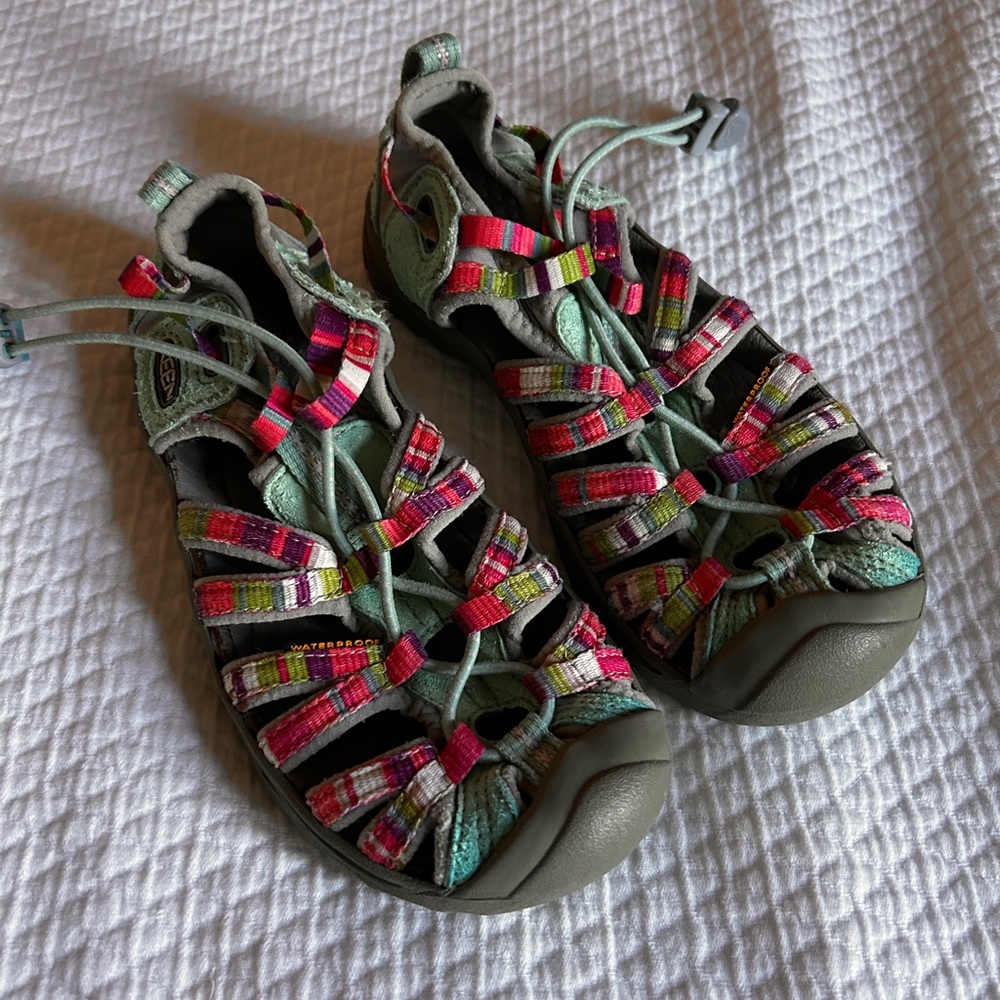 Kids Keen sandals size 2